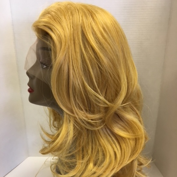 Gorgeous Golden Blond Lace Front Synthetic Wig - Picture 2 of 7